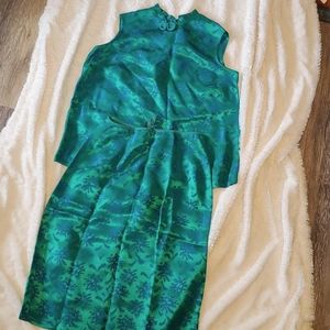 Vintage Jacquard oriental top and skirt set. Size small.